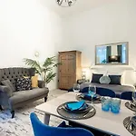 Ultra - Charming And New - Quiet Sleep Апартаменты