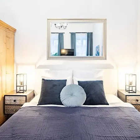 Апартаменты Ultra - Charming And New - Quiet Sleep *