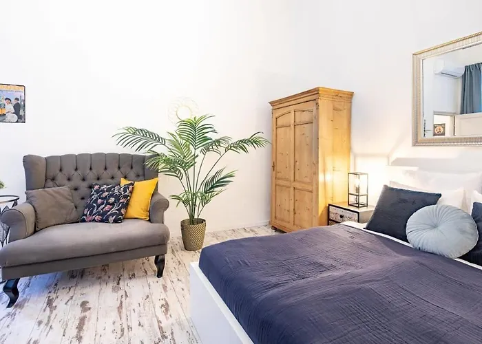 Ultra - Charming And New - Quiet Sleep